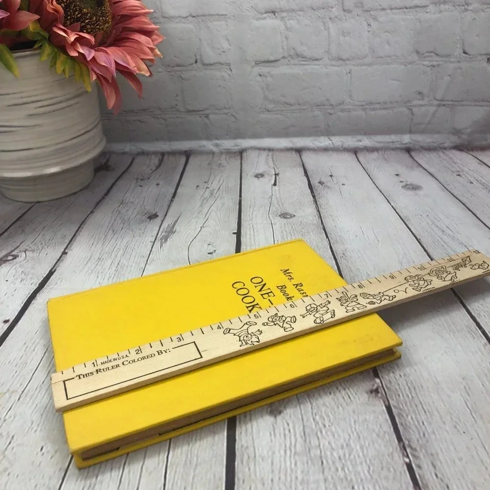 VINTAGE Mrs. Rasmussen's book of ONE-ARM COOKERY cookbook 1946